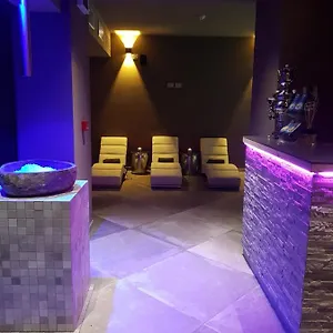 Отель Torre Antica, Лоано